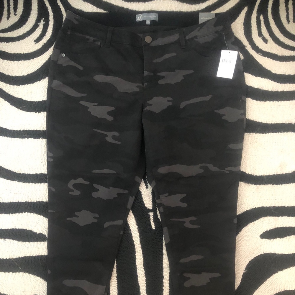 Wit & Wisdom Ankle Jeans